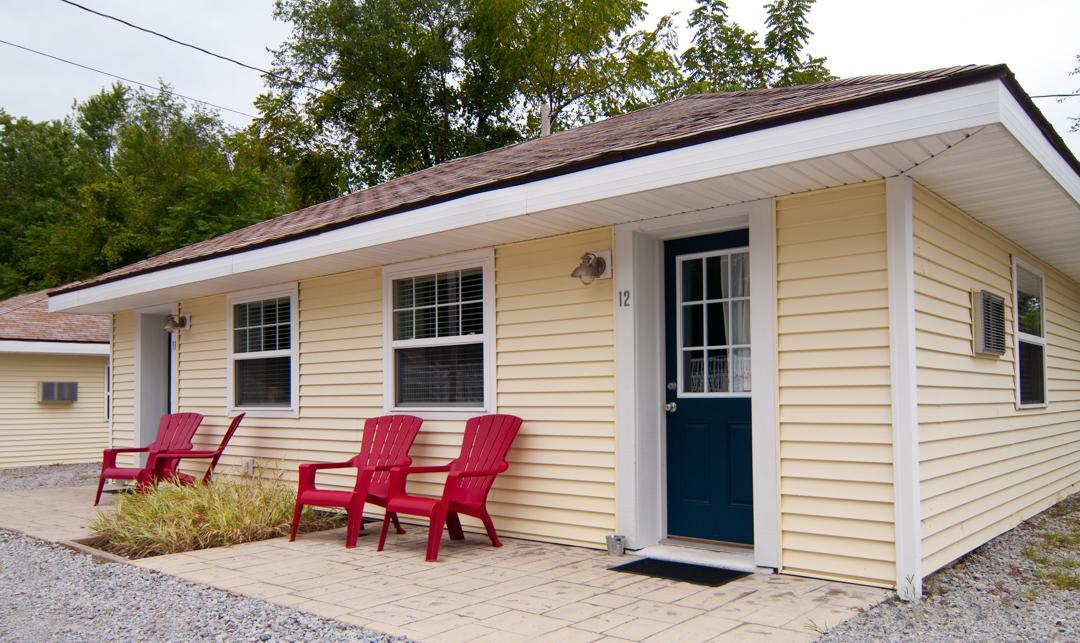 Blue Door Cottages Monticello Exterior foto